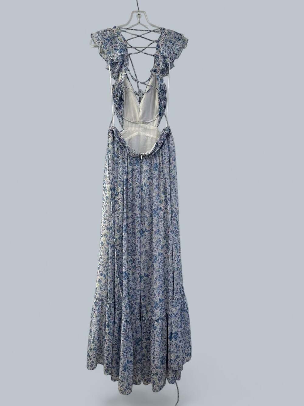 ASTR the Label Blue Floral Ruffle Maxi Cut-Out Dress Size L - Picture 7 of 11